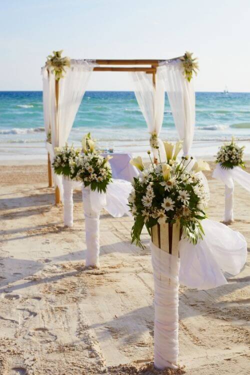 Ideas Para Hacer Una Boda En La Playa Que Te Enamore